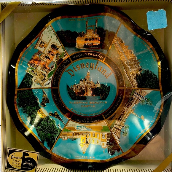 *Vintage* Disneyland Candy Dish. *Collectors item* *NWT* - Picture 2 of 5